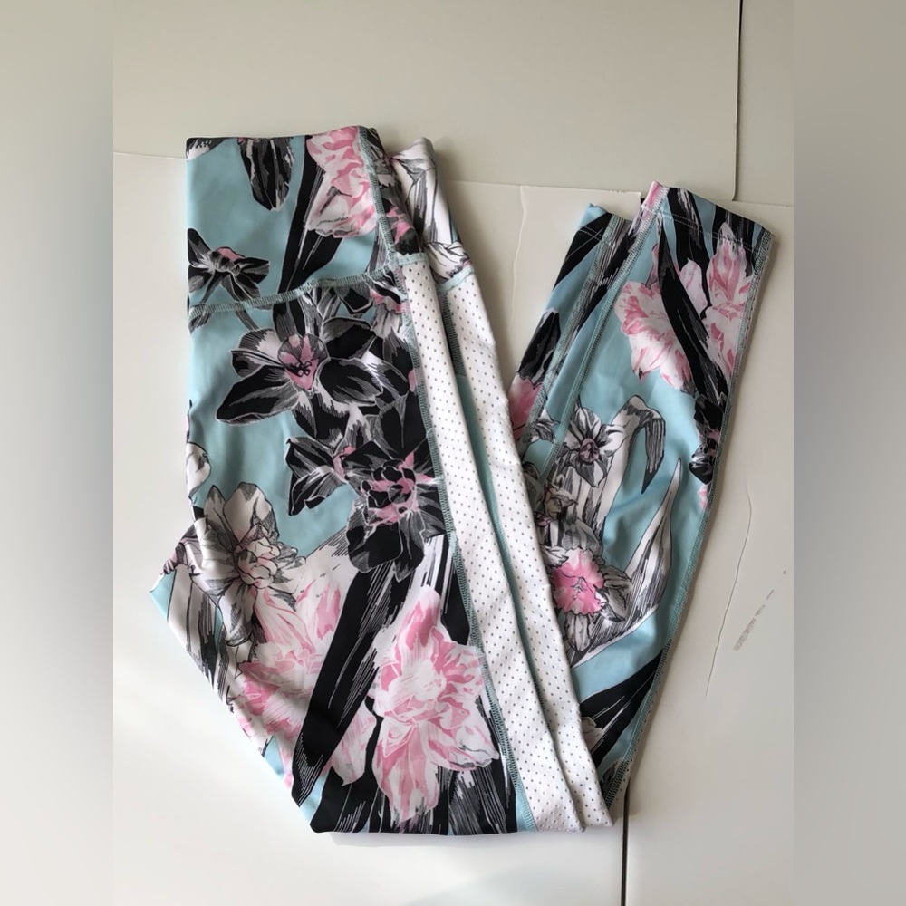 Nike floral leggings